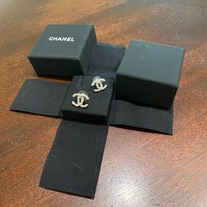 Silver Earrings CHANEL authentic